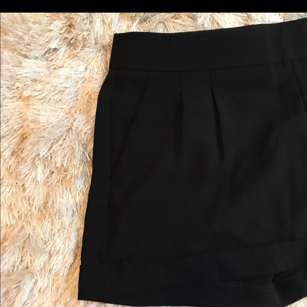 NWT black express dress shorts